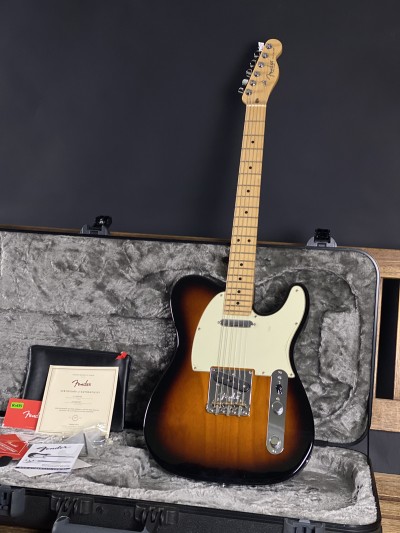 Fender American Professional Telecaster Ash 2 Tone Sunburst